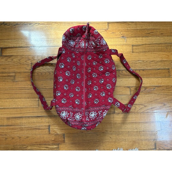 Vera Bradley L Duffel Bag Red Floral Pattern. Top Zipper. Side Pocket. Preowned. - Picture 1 of 6